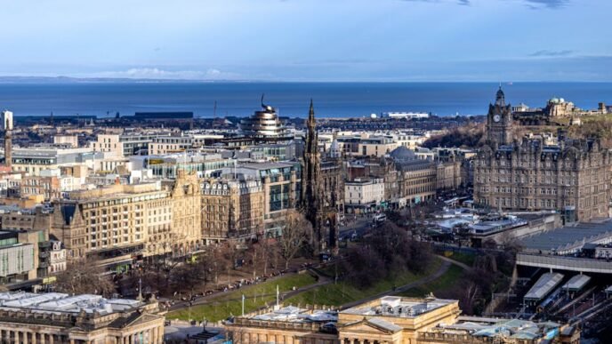 graeme-souness-labels-nigel-farage-a-chancer-in-scottish-by-election