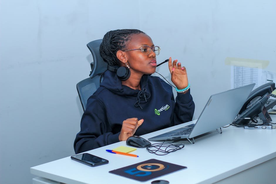 Prime Minister Modi with Chinese leader Xi Jinping shaking hands